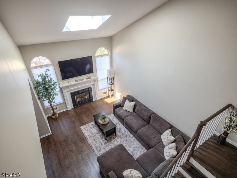 274 Morning Glory Ct