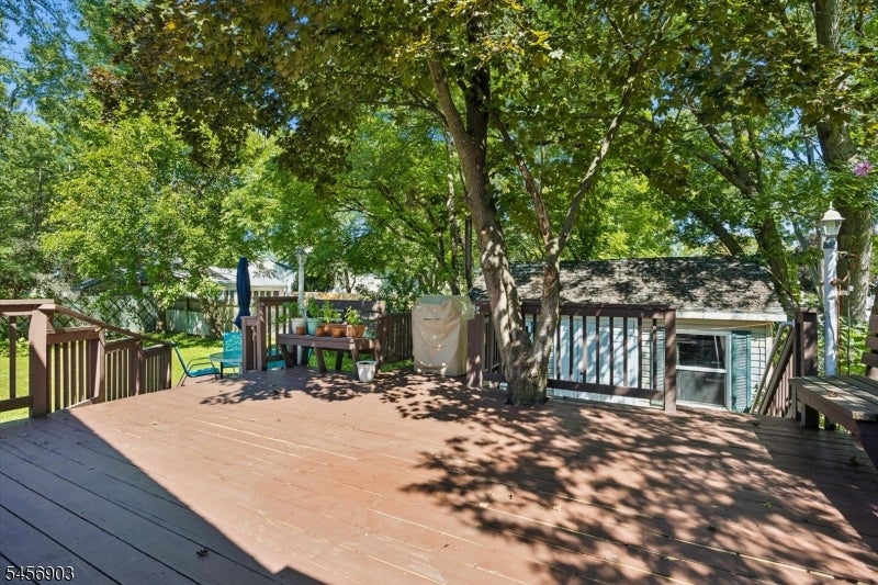 3 Minnehaha Blvd