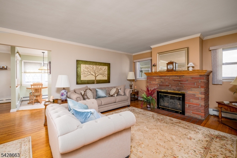 214 Berthold Ave