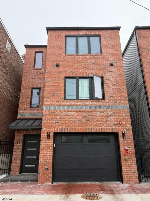 88 Heckel St 2 Belleville Twp. NJ 07109