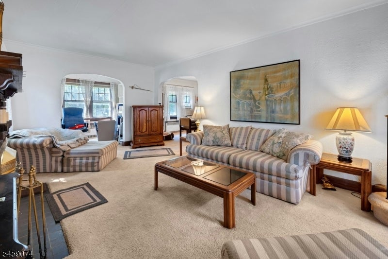 9 Sherwood Pl