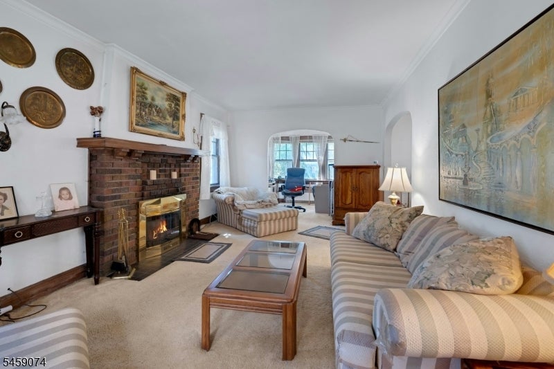 9 Sherwood Pl