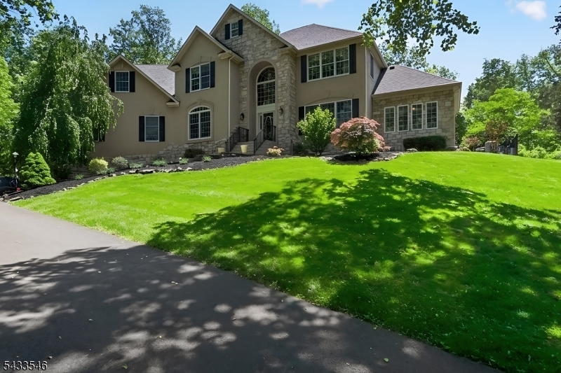 41 Sutton Farm Rd