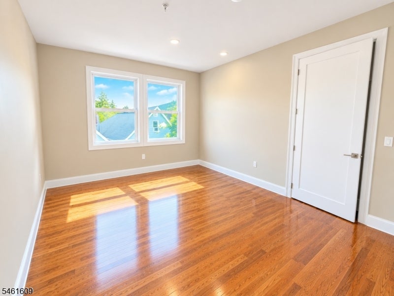 17 Wickham St 304