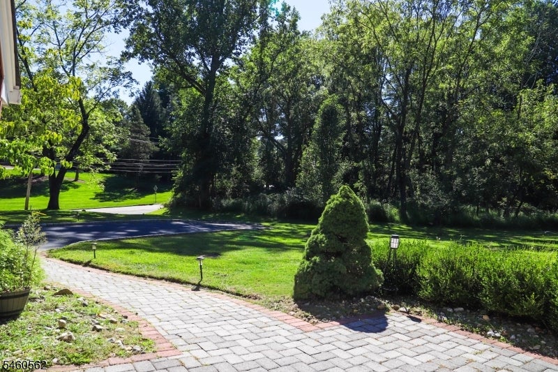 3 Openaki Rd