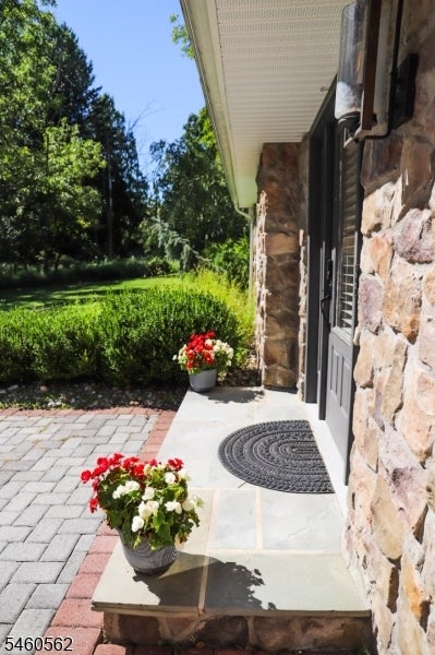 3 Openaki Rd