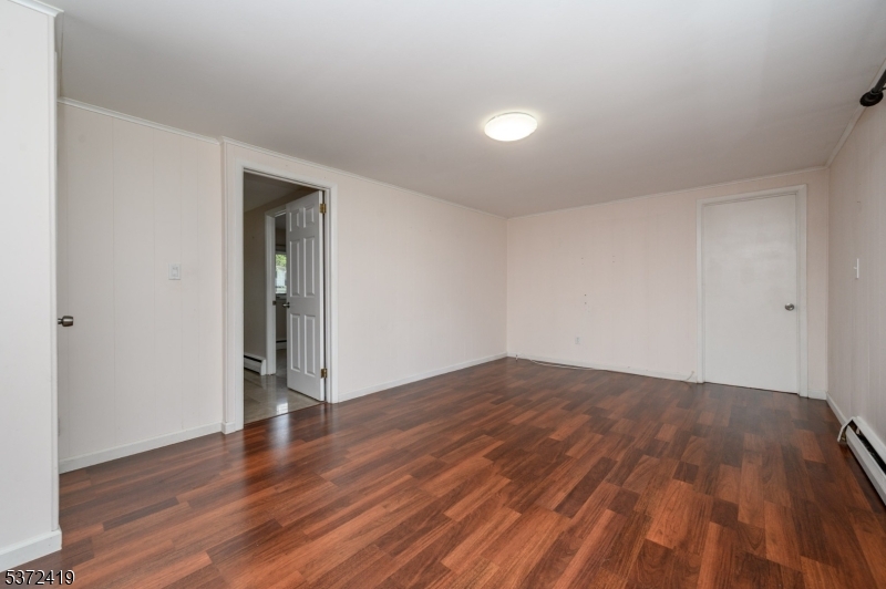 54 Starlight Dr