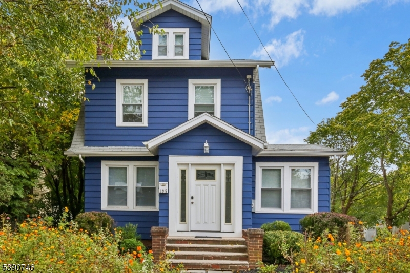 195 Harrison Ave