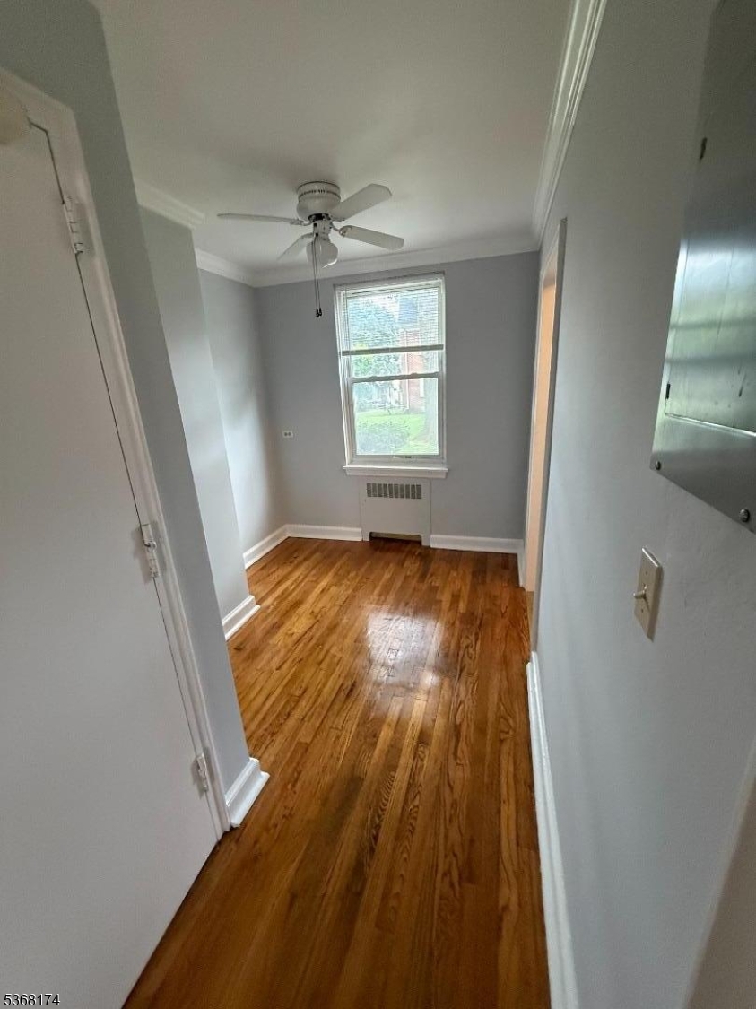 168 Gordonhurst Ave J2