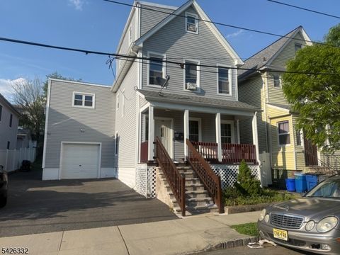 68 Cleveland St Belleville Twp. NJ 07109