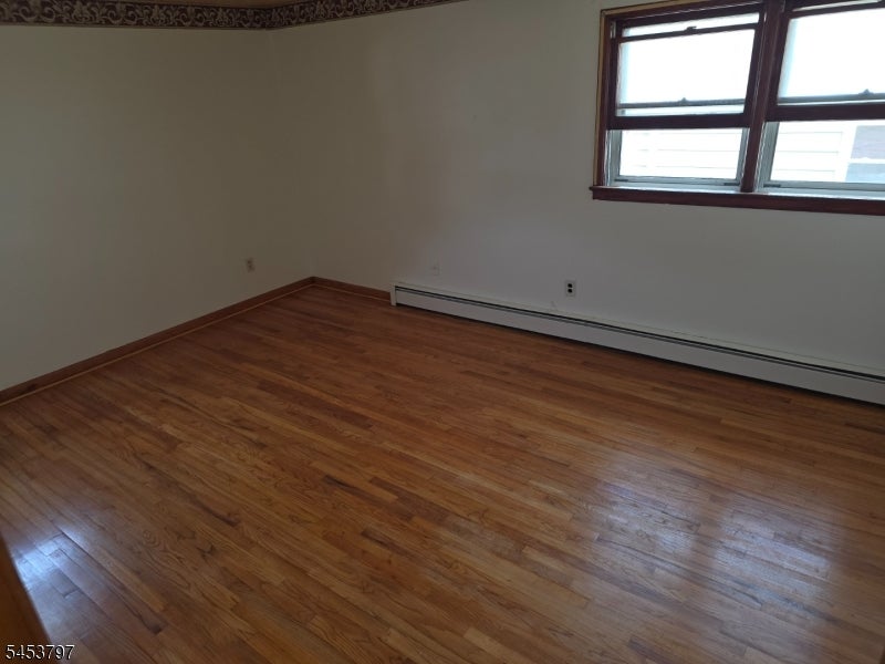 209 Ampere Pkwy 2