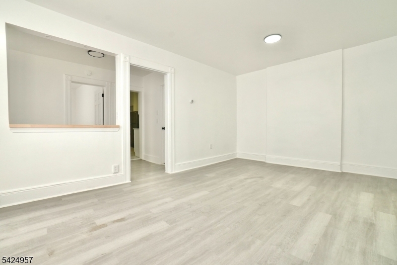 11 Howard Pl  Unit 2 2