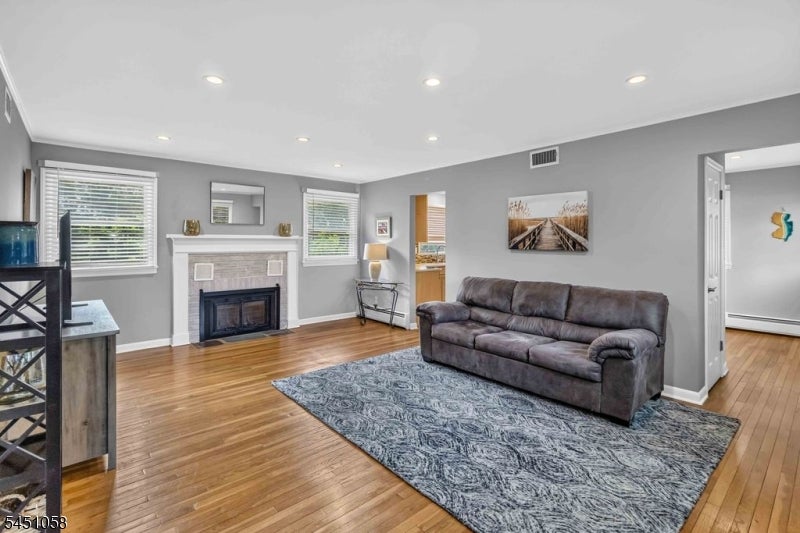 22 Highland Ave