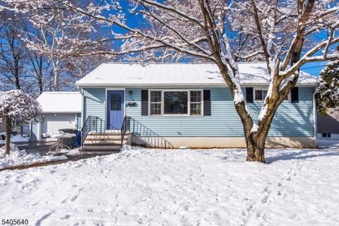 106 Riverview Ter Riverdale Boro NJ 07457