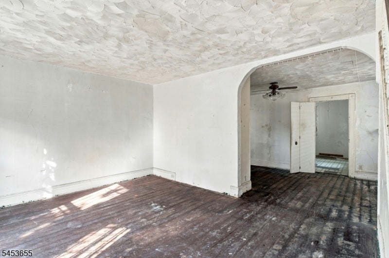 800 S 15Th St