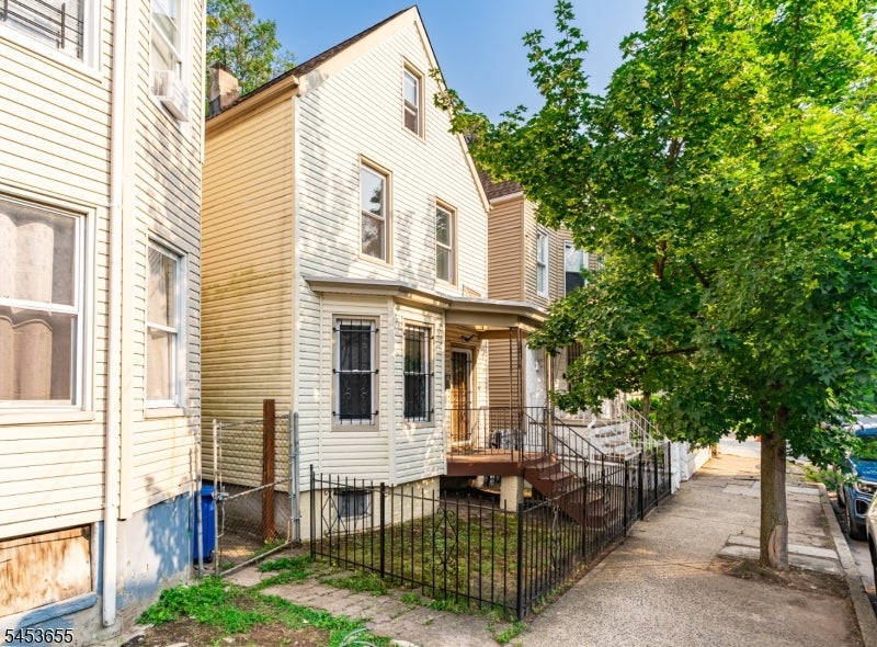 800 S 15Th St