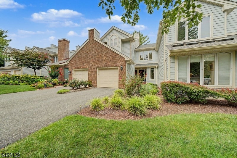 4 Jesse Ct