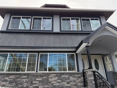 326 Diamond Bridge Ave Hawthorne Boro NJ 07506