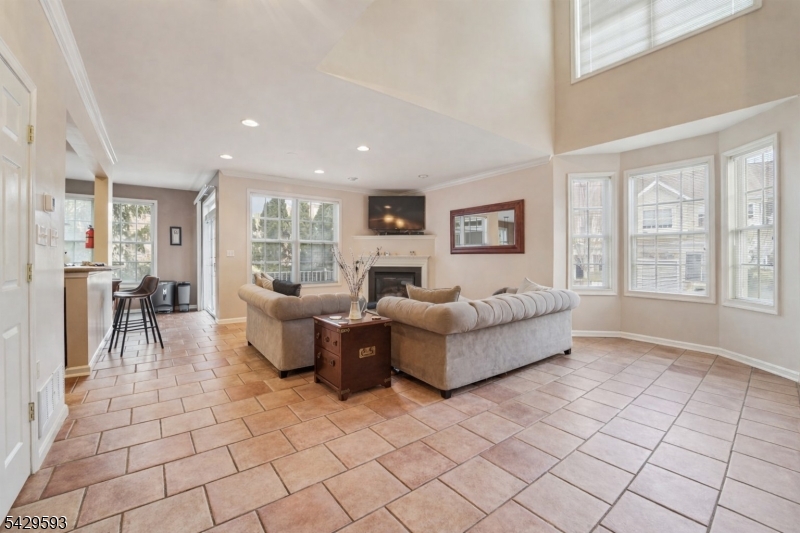 123 Levinberg Ln