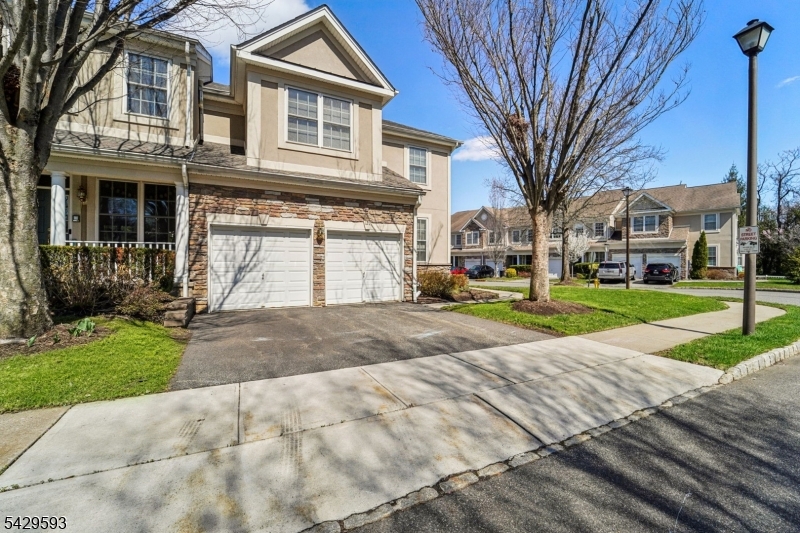 123 Levinberg Ln