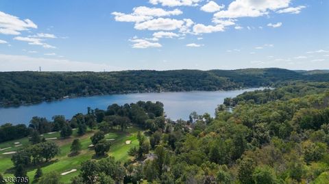 9 Golfview Ter Sparta Twp. NJ 07871