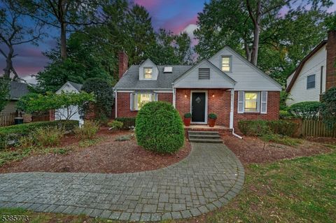 24 S Lyle Ave Tenafly Boro NJ 07670