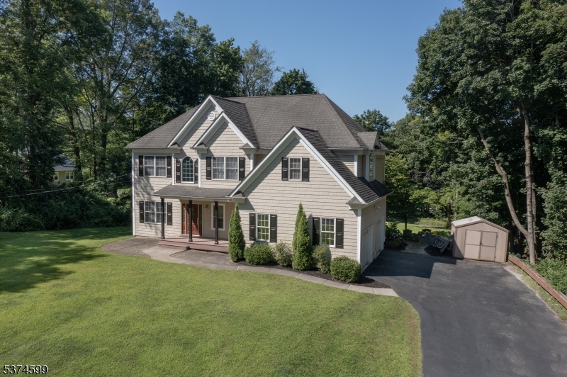 22 Fox Trail Rd