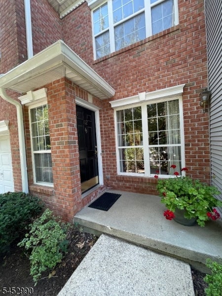 102 Constitution Way 102