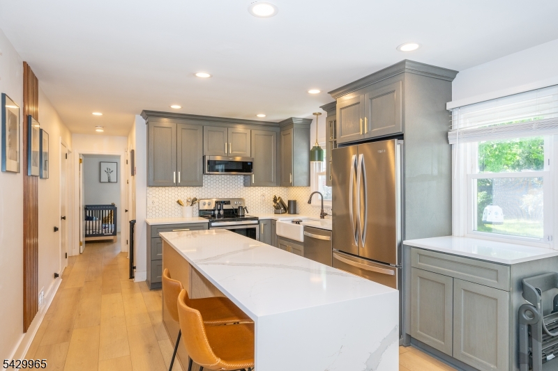 70 Claude Ave