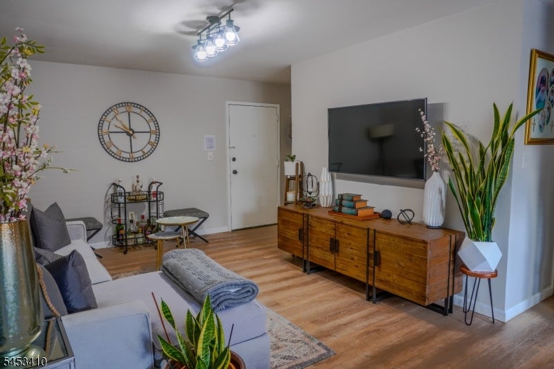 22-28 Belmont Avenue U-A1 A1