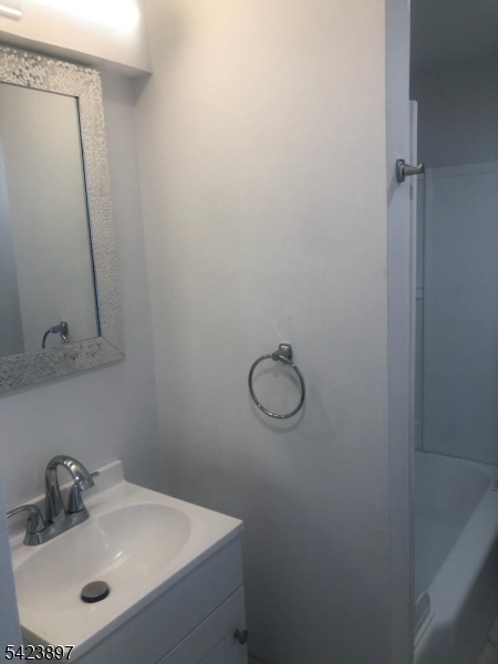 60 E Mc Farlan St Abc