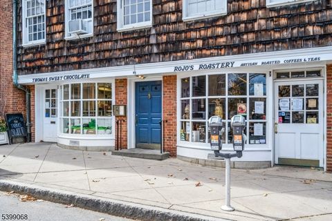 31 Palmer Sq B Princeton Twp. NJ 08542