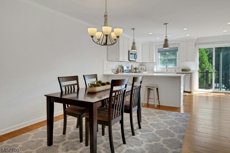 30 Elm St 30C
