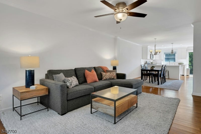 30 Elm St 30C