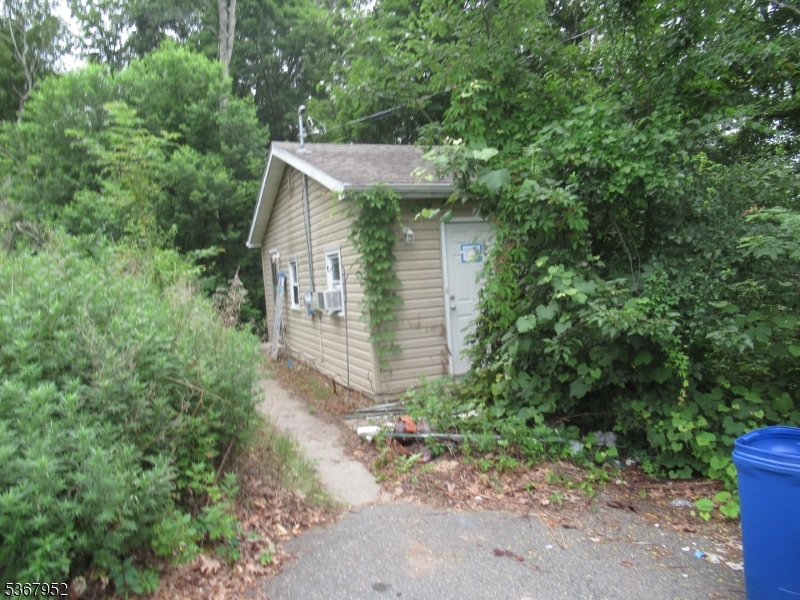 436 Diamond Spring Rd