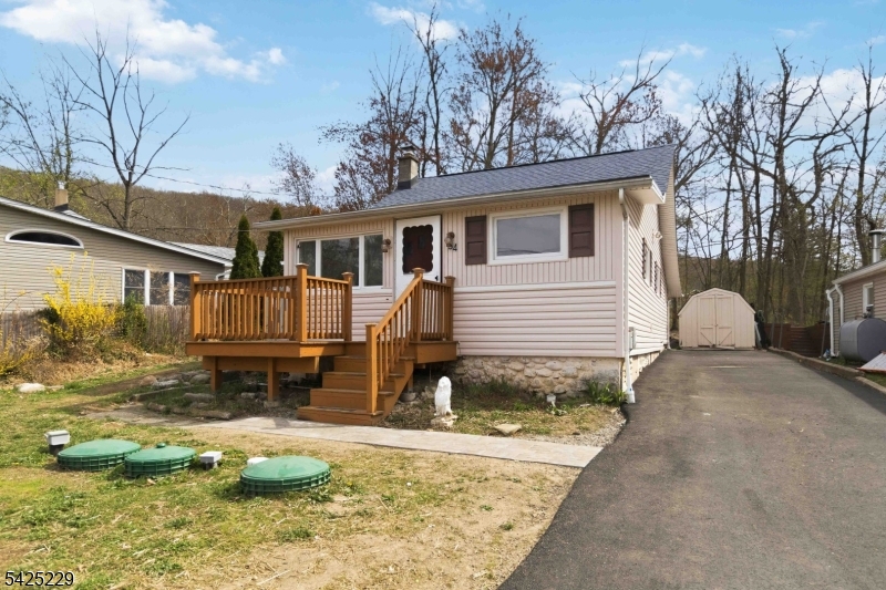 54 Wildwood Rd