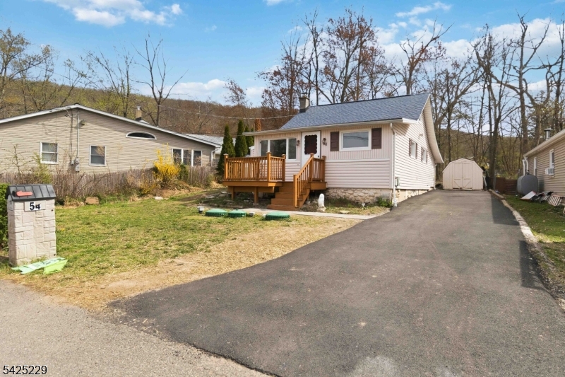 54 Wildwood Rd
