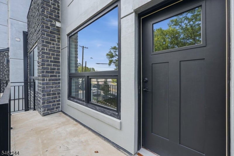 420 River Dr 212