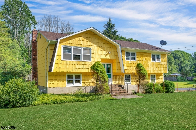 243 Andover Rd
