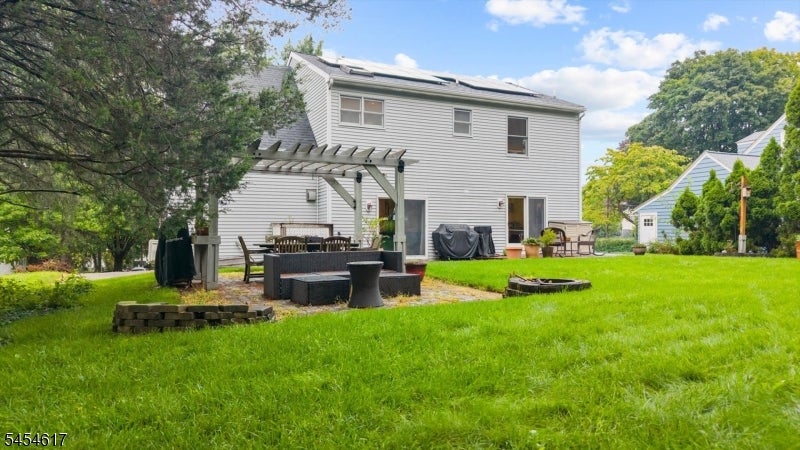 77 Washburn Ave