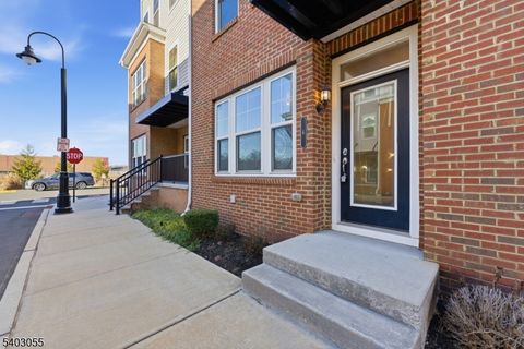 6 Bond St North Brunswick Twp. NJ 08902