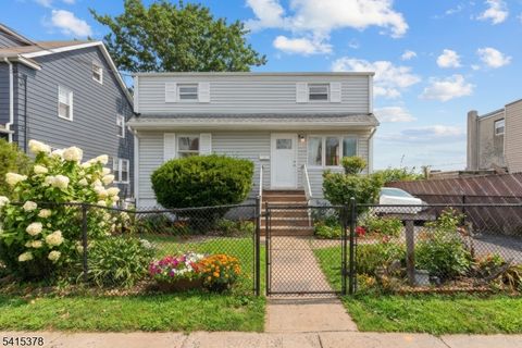 229 Hillcrest Ter Roselle Boro NJ 07203