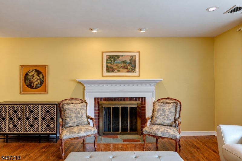 25 Morningside Cir