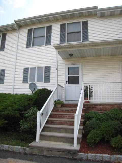 595 S 18Th St Newark City NJ 07103