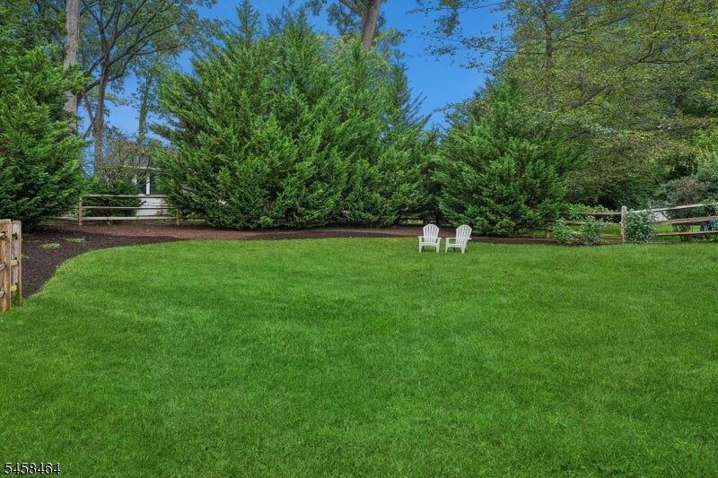 33 Bradwahl Drive