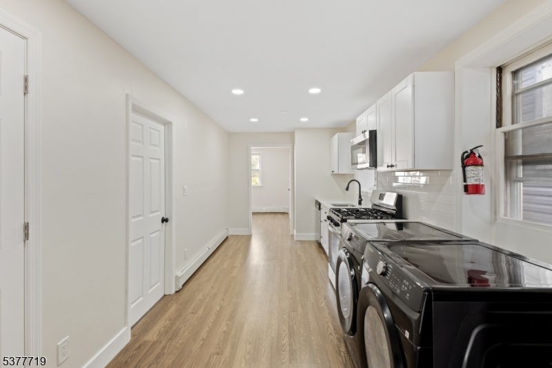 86 Farnham Ave