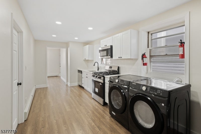 86 Farnham Ave