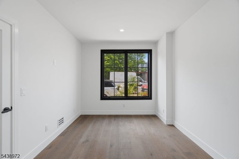 9 Minerva St 1