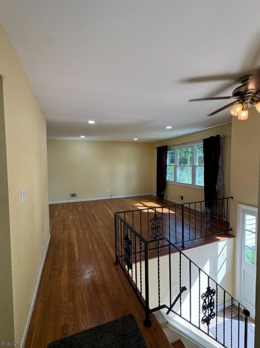 337 Jamestown Rd