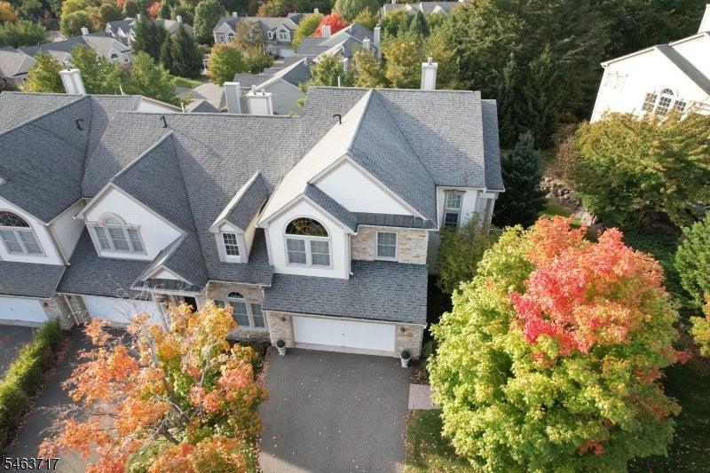 12 Skyview Dr 12